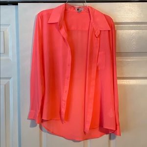 Women’s Pink Blouse